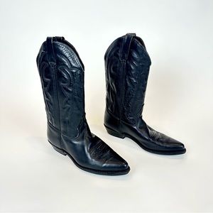 SOLD - Vintage cowgirl boots